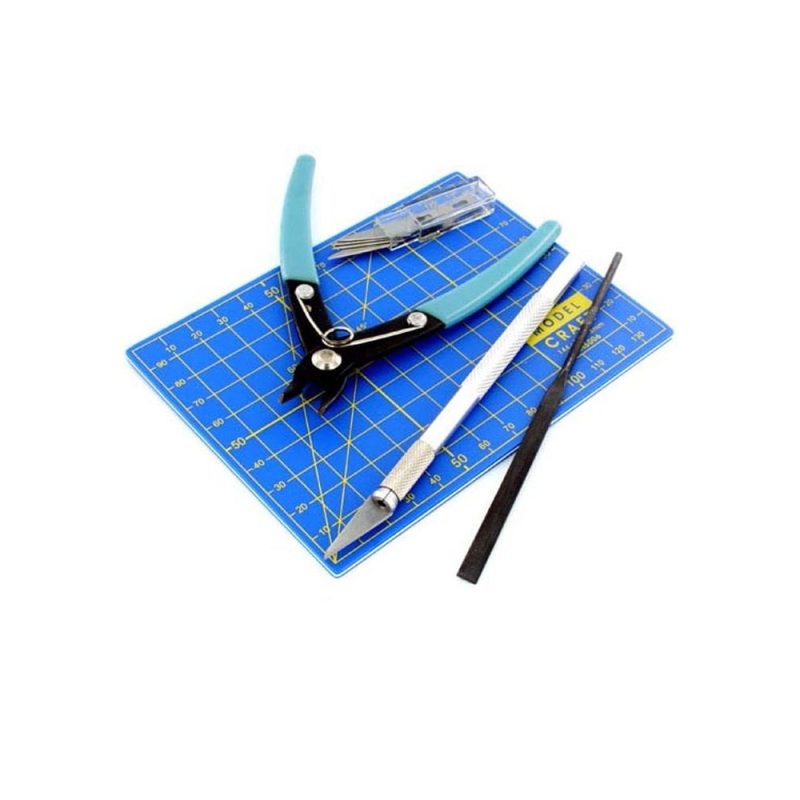 Plastic Modelling Tool set 9pc - Collection only