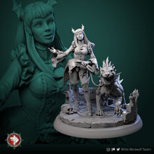Load image into Gallery viewer, Tanna The Young Sister